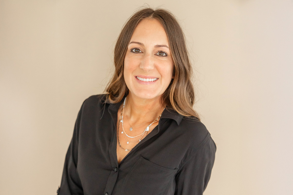 Headshot of Gia DeRose