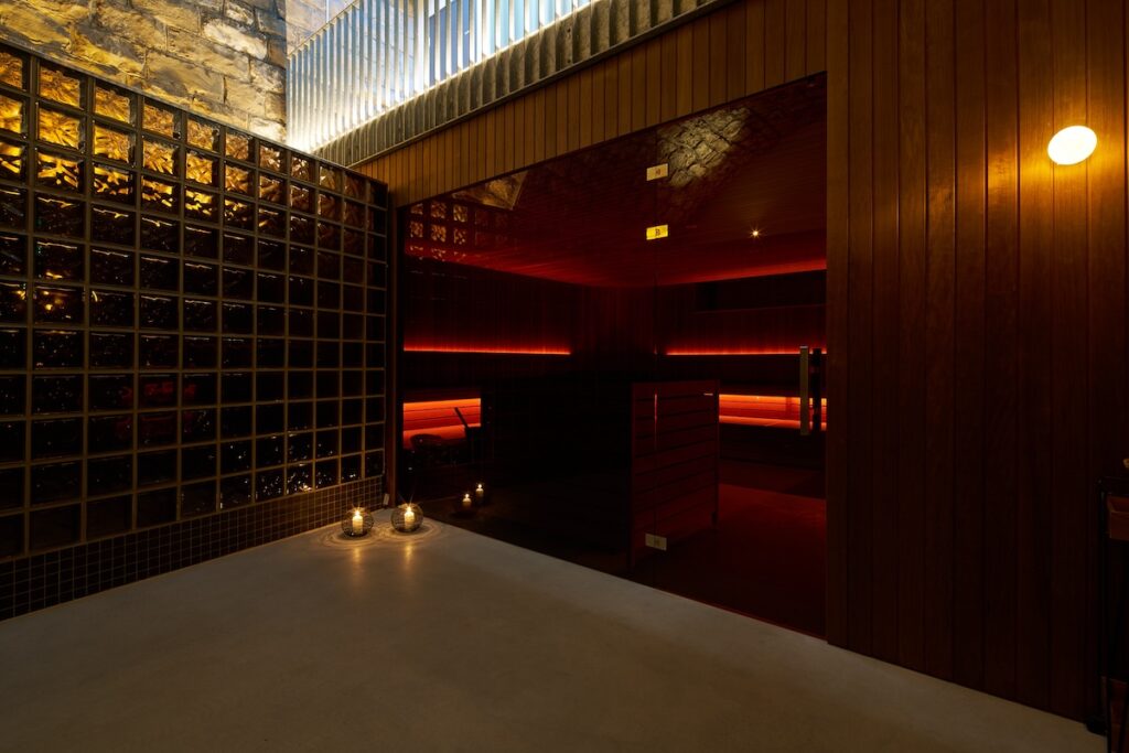 Entryway to KEEN's red light sauna