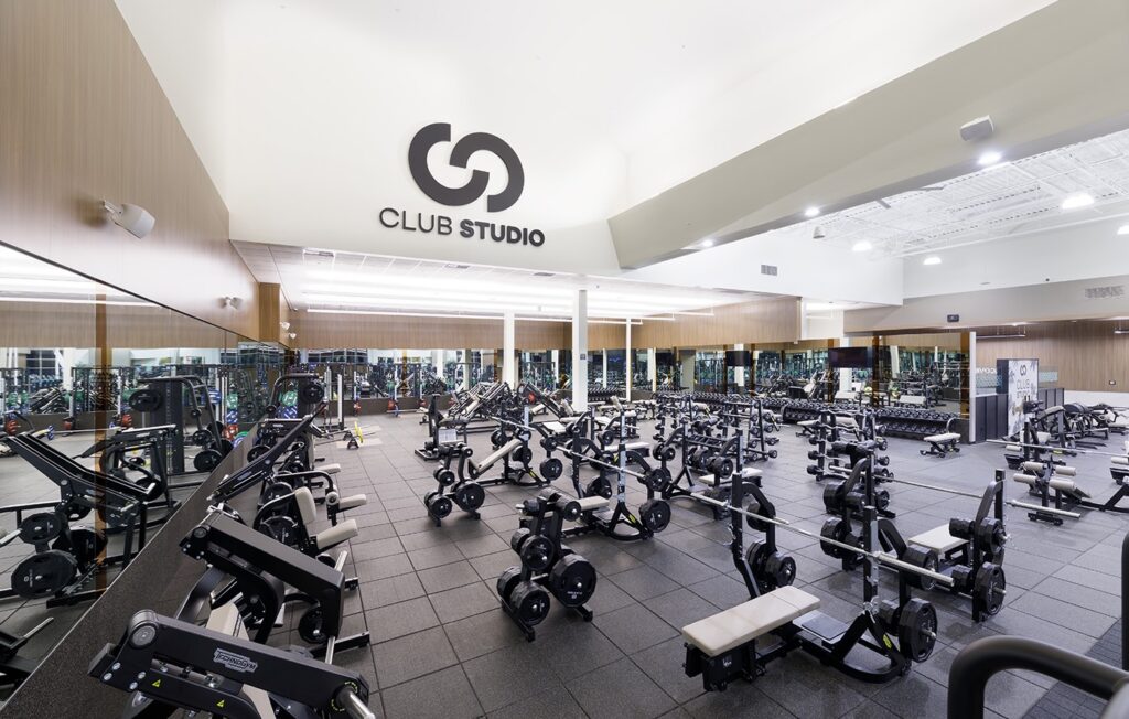 Club Studio strength floor