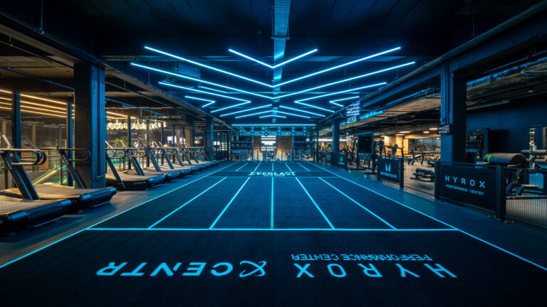 Interior Everlast Gym