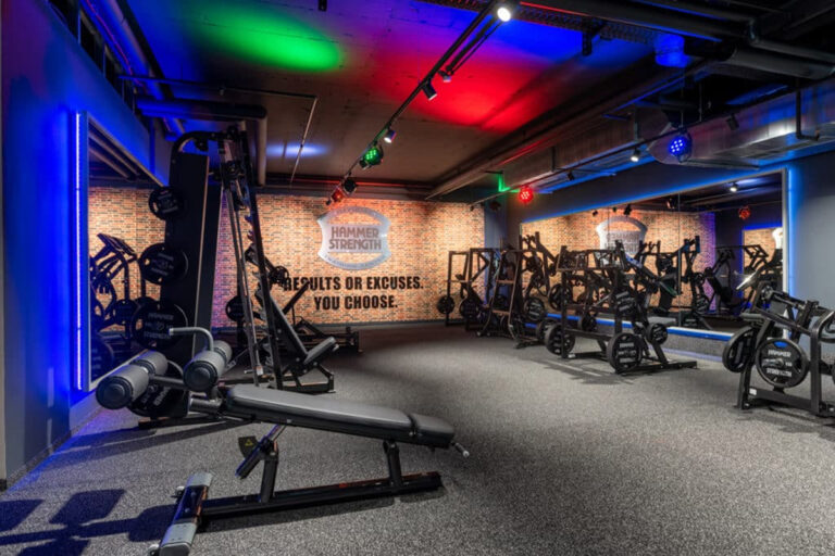Clever Fit weight room