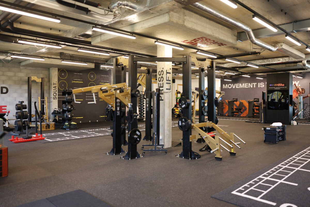 Octagon LOAD in FITSPRO's Geneva showroom