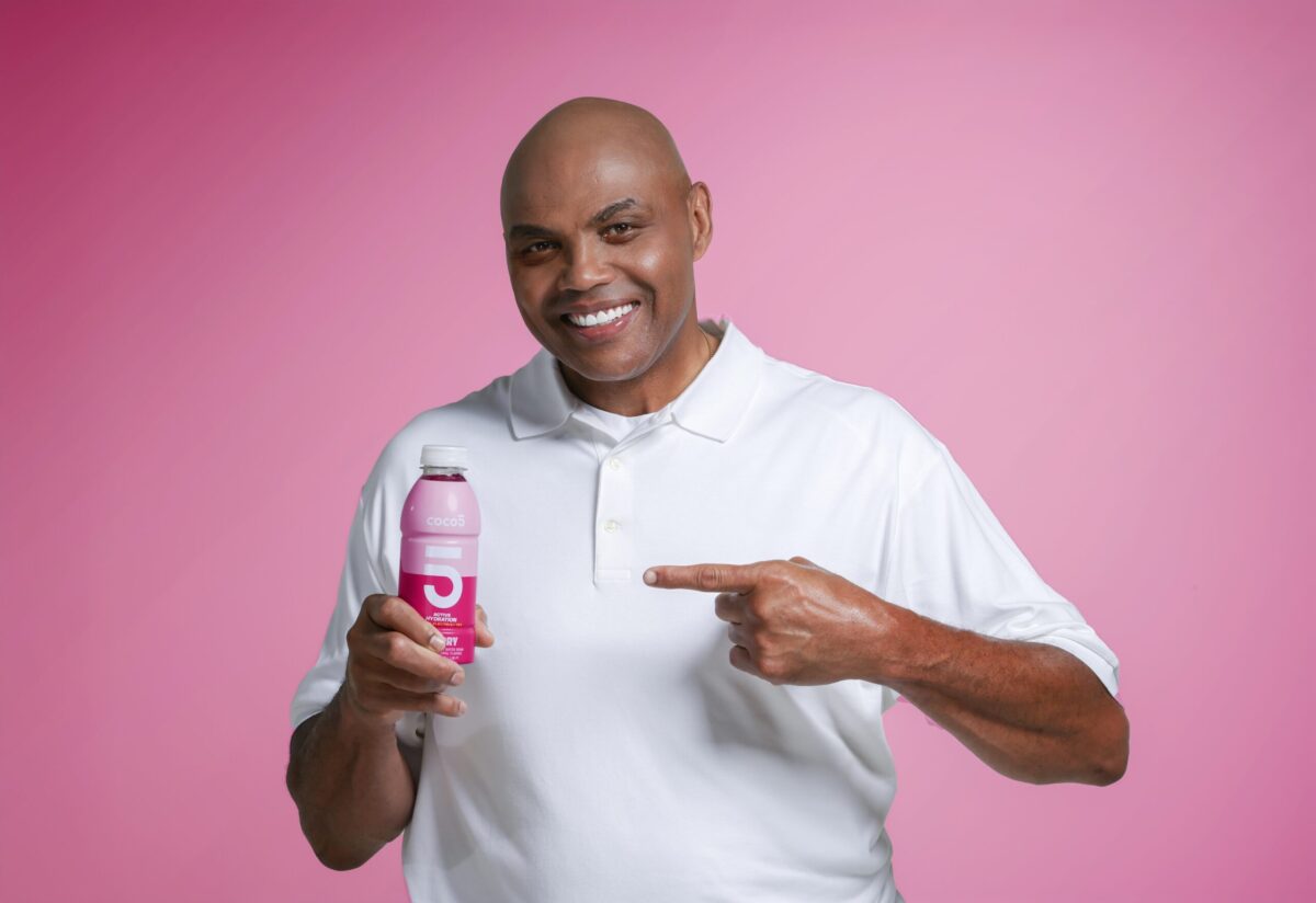 Charles Barkley holding a can of Coco5