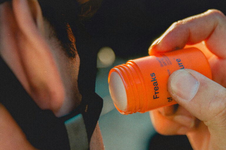 Freaks of Nature face stick