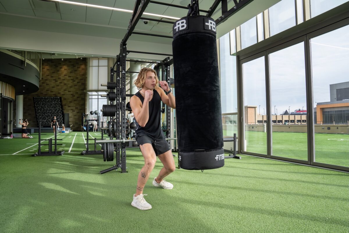 FITBENCH punching bag