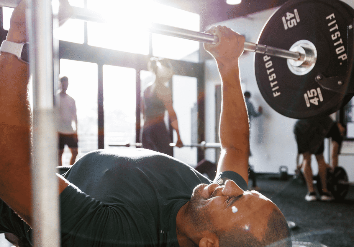 Man bench pressing