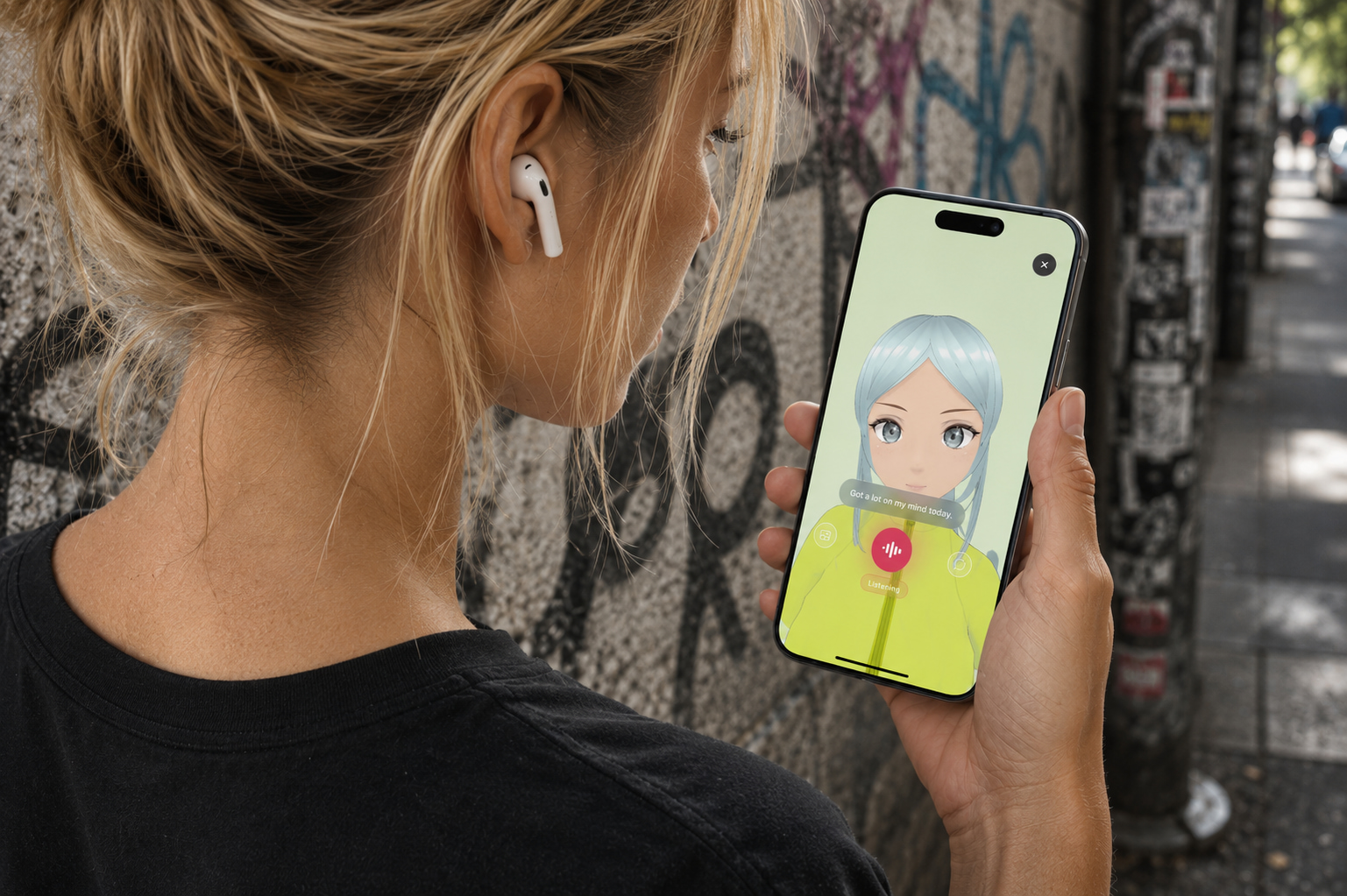 Woman using Grido on her phone