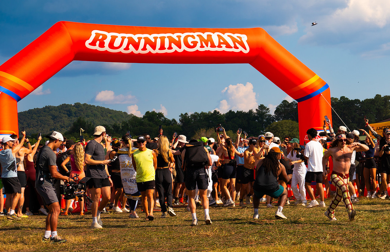 Runningman festival starting line