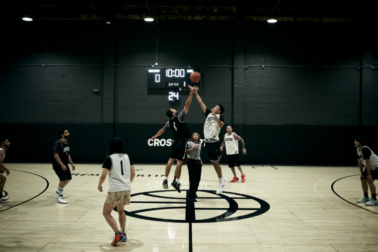 Basketball tip off