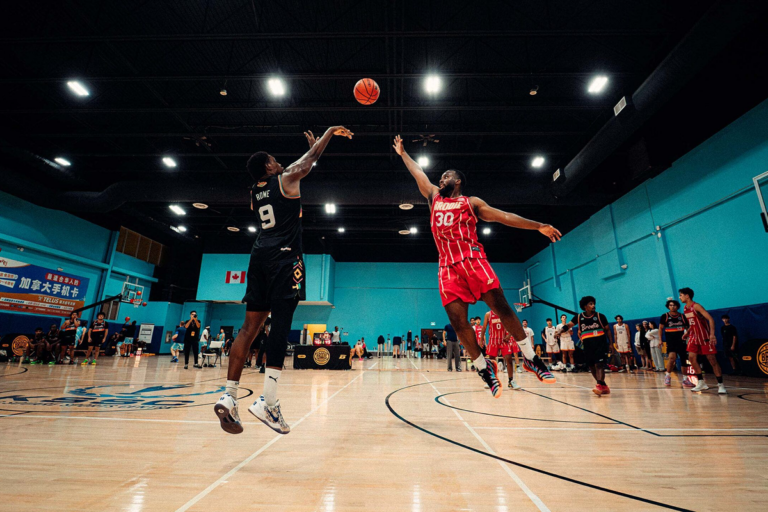 Basketball tip-off